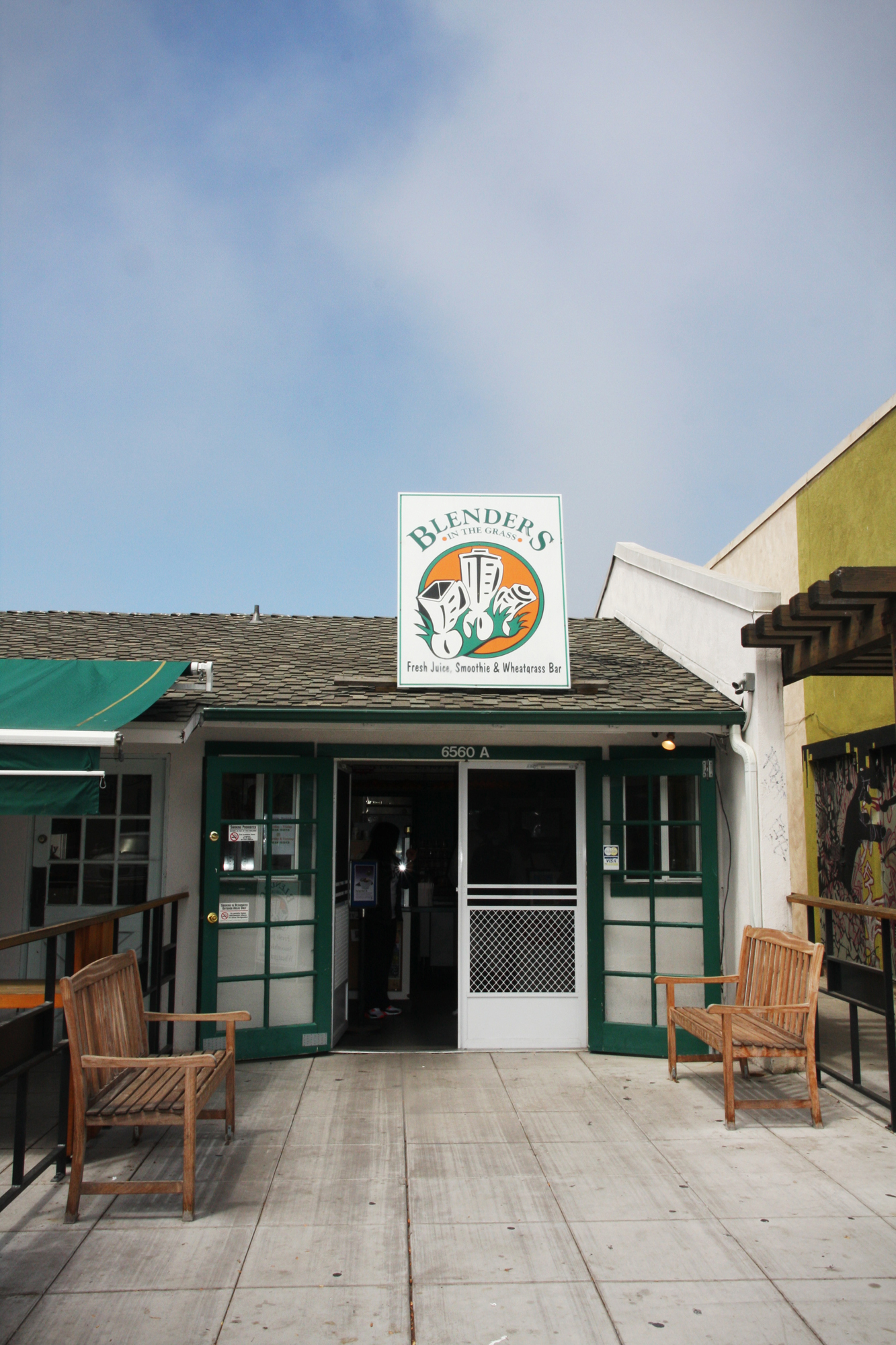 Great Places to Eat Around Isla Vista | The Bottom Line