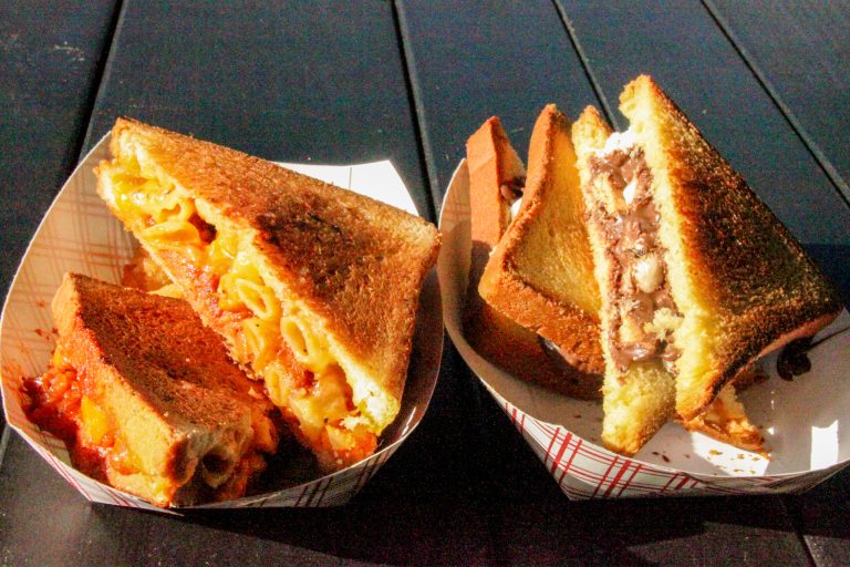 Grilled Cheese Truck Stop ‘Melts’ I.V. Hearts