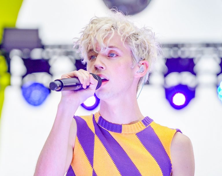 Troye Sivan Celebrates Pride and SelfDiscovery with “Bloom” Tour in