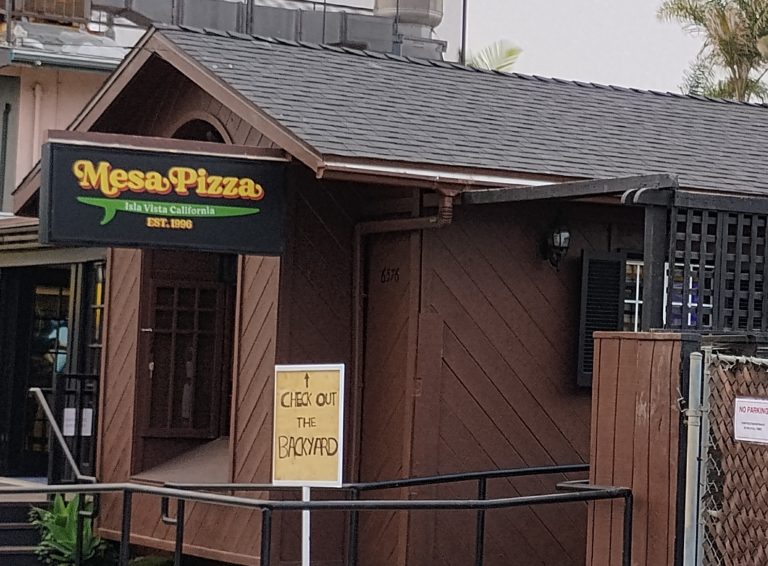 New Mesa Pizza Features International Pizza Flavors and Friendly Atmosphere
